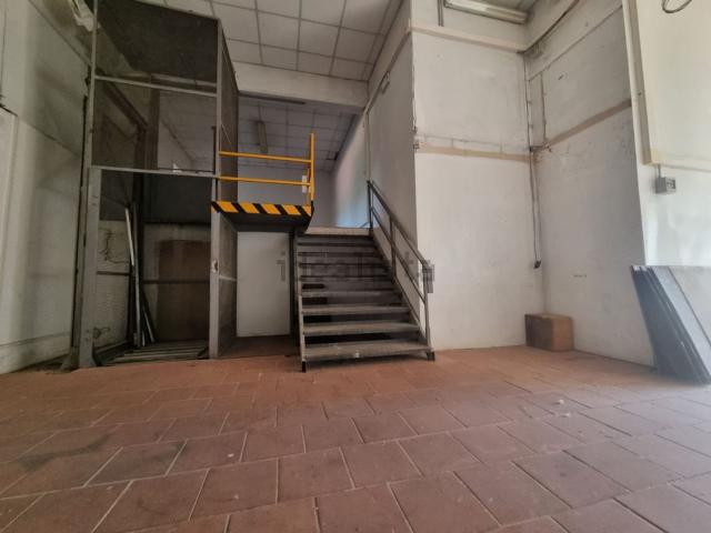 Capannone in affitto a Quartiere 3, Firenze