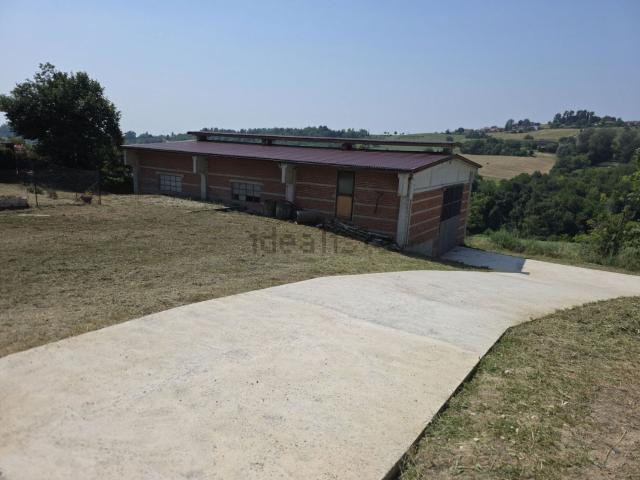 Capannone in affitto a Piemonte, Asti
