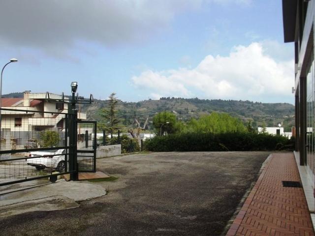 Capannone in affitto a Zona Industriale Acquaviva Picena, Marche