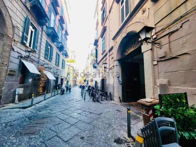 Capannone in affitto a Municipalità 1, Napola