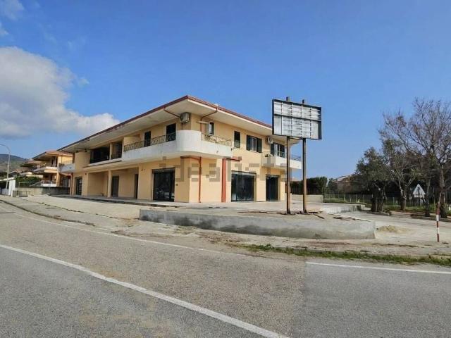 Capannone in affitto a Calabria, Catanzaro