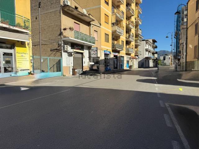 Capannone in affitto a Cicalesi, Nocera Inferiore