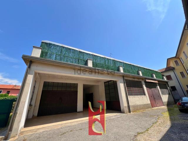 Capannone in affitto a Geretta, Besnate