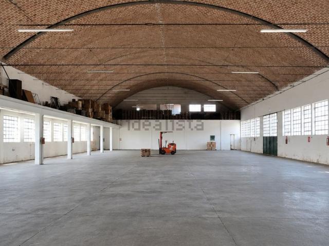 Capannone in affitto a San Giovanni Lupatoto, Veneto