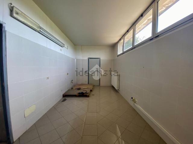 Capannone in affitto a Unione di comuni Valmarecchia, Santarcangelo Di