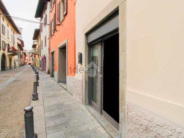 Capannone in affitto a Chiari, Lombardia