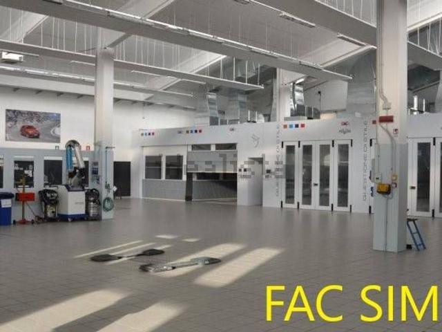 Capannone in affitto a Le Badie, Prato