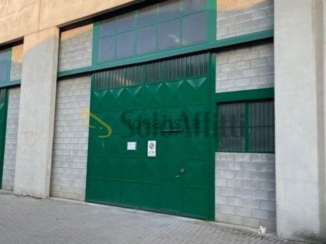 Capannone in affitto a Piemonte, Novara