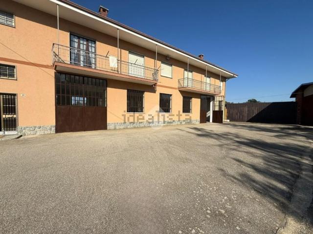 Capannone in affitto a Baldissero d'Alba, Cuneo
