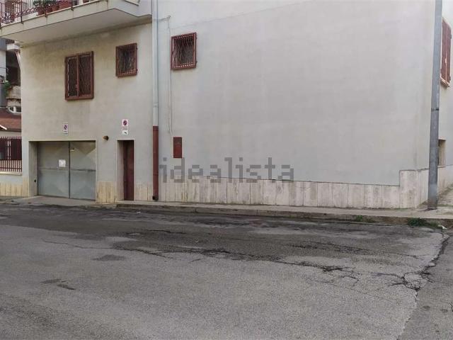 Capannone in affitto a Puglia, Bari