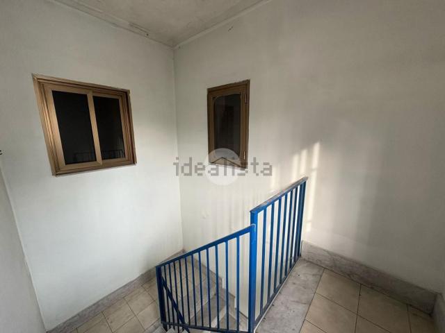 Capannone in affitto a Municipalità 4, Campania
