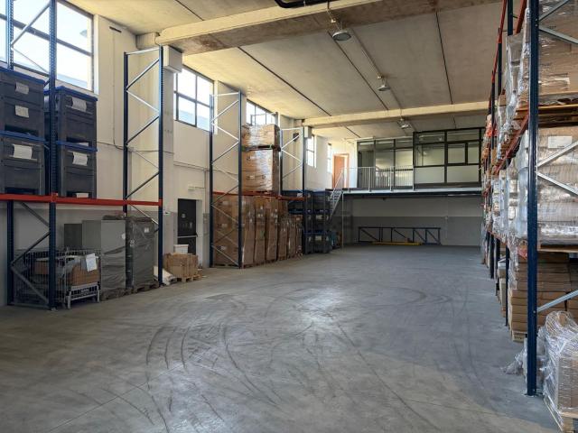 Capannone in affitto a Piemonte, Torino
