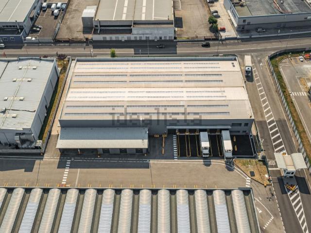 Capannone in affitto a Civesio, San Giuliano Milanese