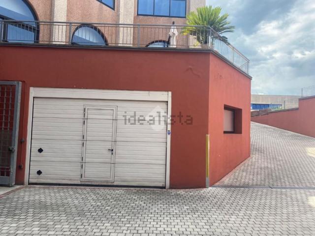 Capannone in affitto a Castiglione Delle Stiviere, Lombardia