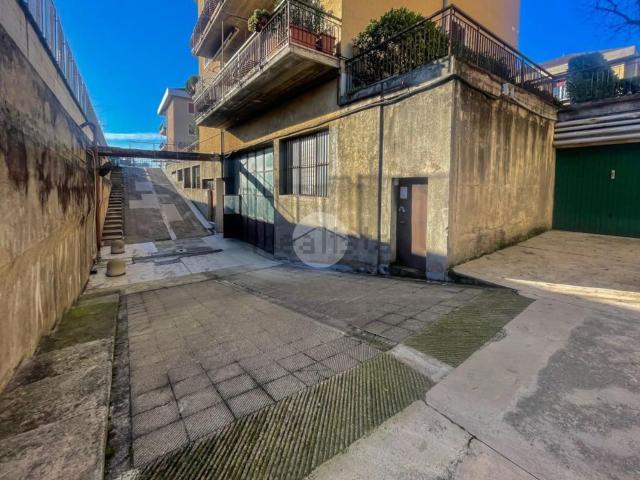 Capannone in affitto a San Polo Parco, Brescia