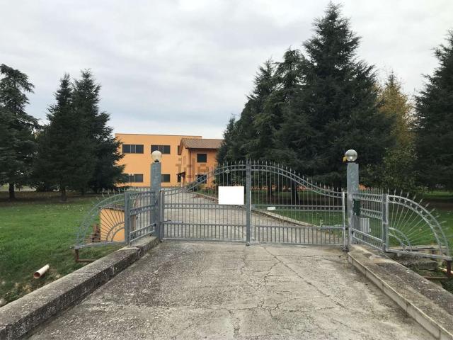 Capannone in affitto a Portomaggiore, Reggio Emilia