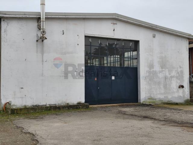 Capannone in affitto a Zona Omogenea Milano Nord, Sesto San Giovanni