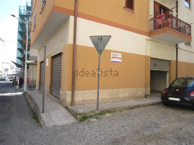 Capannone in affitto a Corigliano-Rossano, Calabria