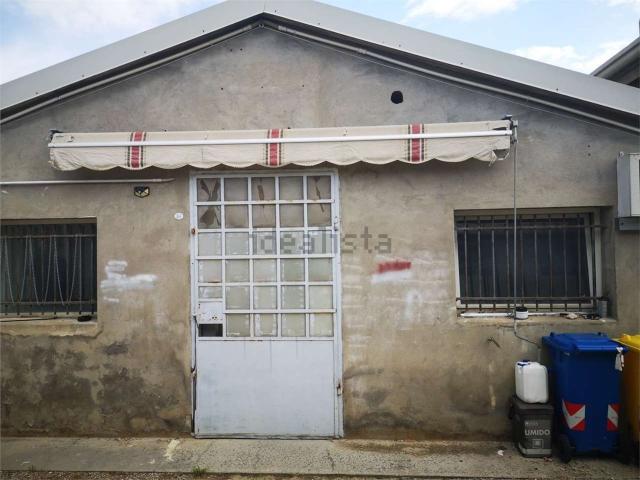 Capannone in affitto a Unione di Comuni della Romagna Forlivese, Quattro