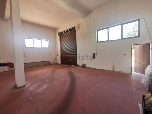 Capannone in affitto a Calabria, Catanzaro