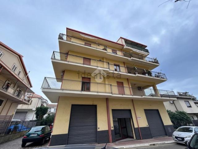 Capannone in affitto a Corigliano-Rossano, Calabria