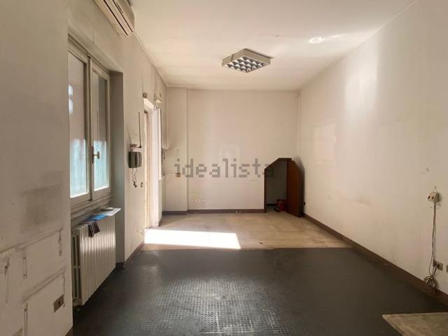 Capannone in affitto a Zona Centro, Brescia