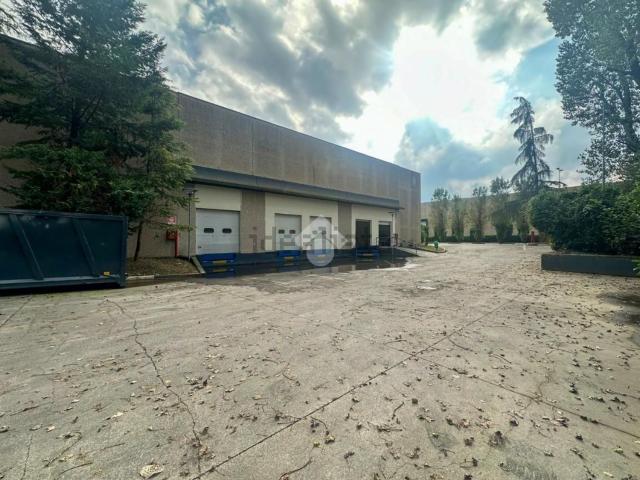 Capannone in affitto a Cascina Mostino, Settala