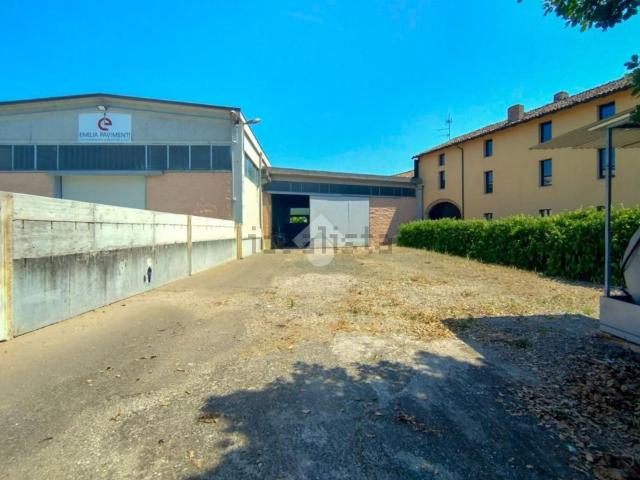Capannone in affitto a Fiorenzuola D'arda, Reggio Emilia
