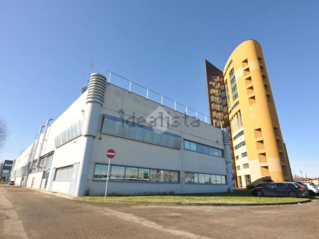 Capannone in affitto a Nuovo Circondario Imolese, Imola