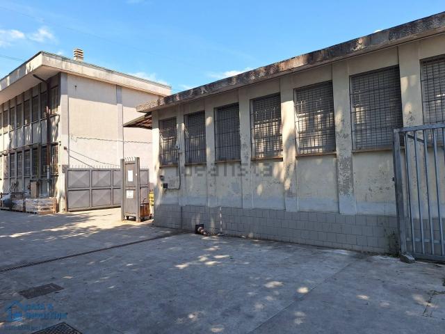 Capannone in affitto a San Giuliano Monzese, Cologno Monzese