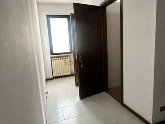 Capannone in affitto a Case Nuove, San Martino Buon Albergo