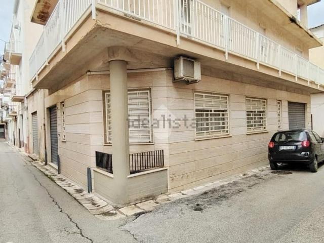 Capannone in affitto a Alcamo, Sicilia