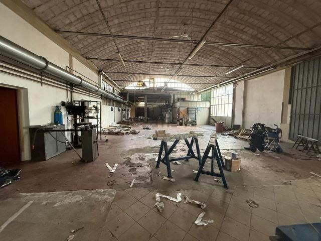 Capannone in affitto a San Colombano, Capannori