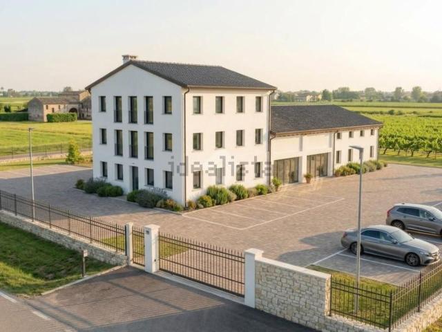Capannone in affitto a Abano Terme, Padova