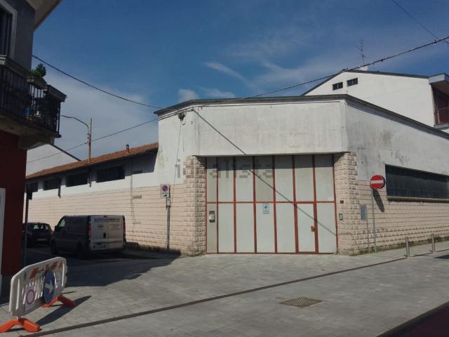 Capannone in affitto a Sedriano, Lombardia