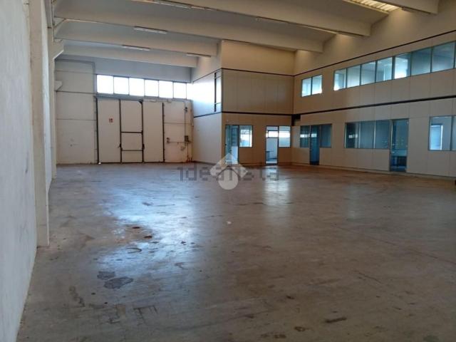 Capannone in affitto a Cittadella, Sorbolo