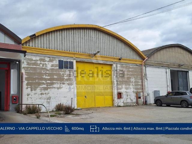 Capannone in affitto a Salerno, Campania