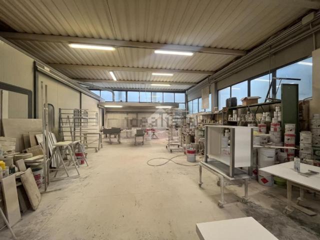 Capannone in affitto a Casola, Veneto