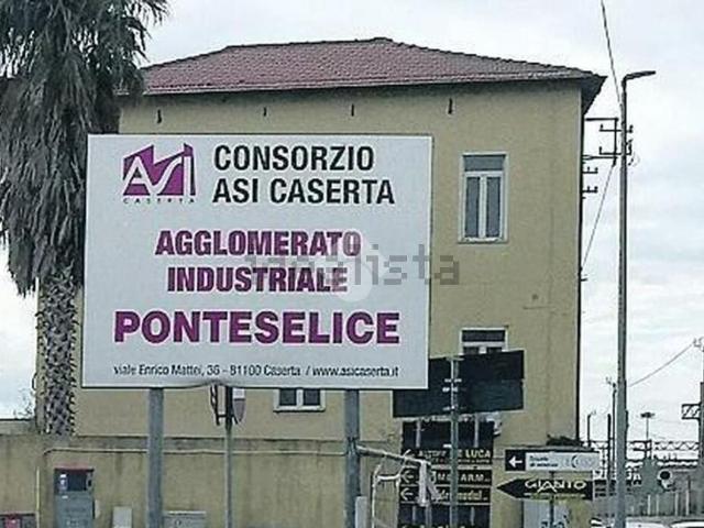 Capannone in affitto a Centro Storico, Caserta