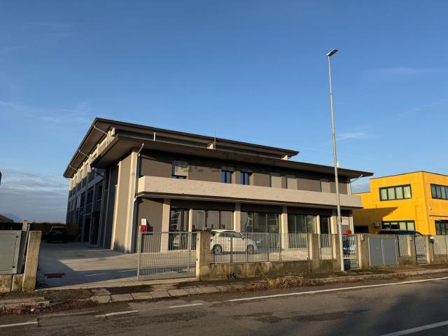 Capannone in affitto a Rubano, Veneto