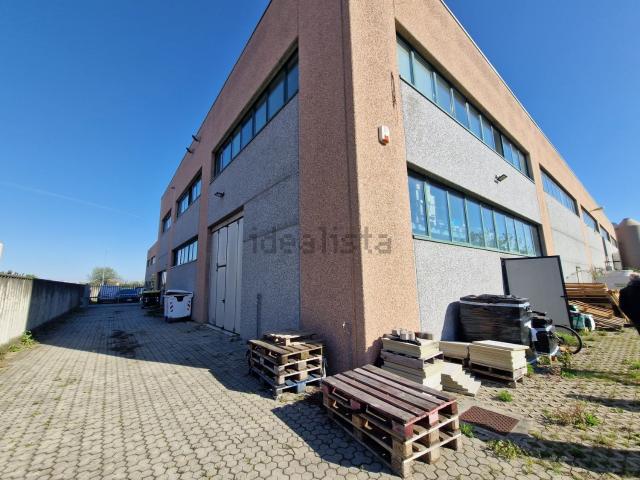 Capannone in affitto a Pregnana Milanese, Lombardia