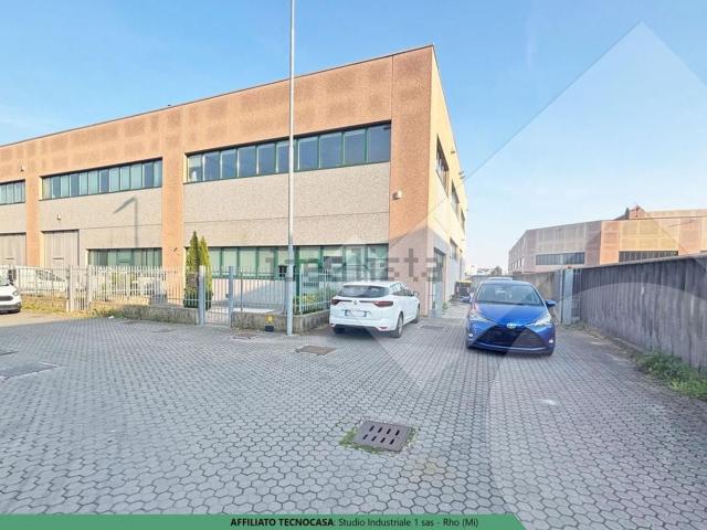 Capannone in affitto a Bareggio, Lombardia