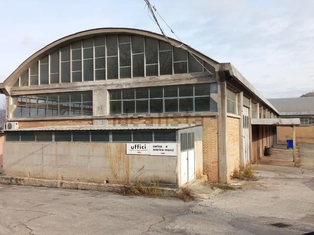 Capannone in affitto a Unione di comuni Valmarecchia, San Leo