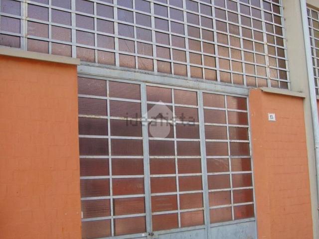 Capannone in affitto a Dozza, Bologna