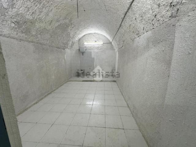 Capannone in affitto a Municipalità 1, Napola