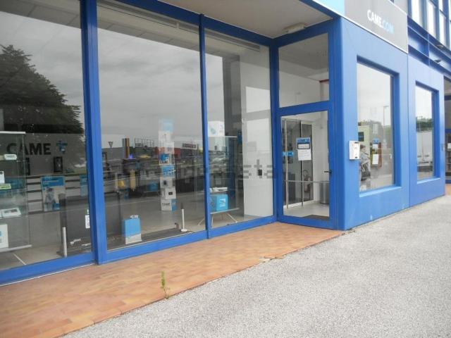 Capannone in affitto a Bagnaria Arsa, Friuli-Venezia Giulia