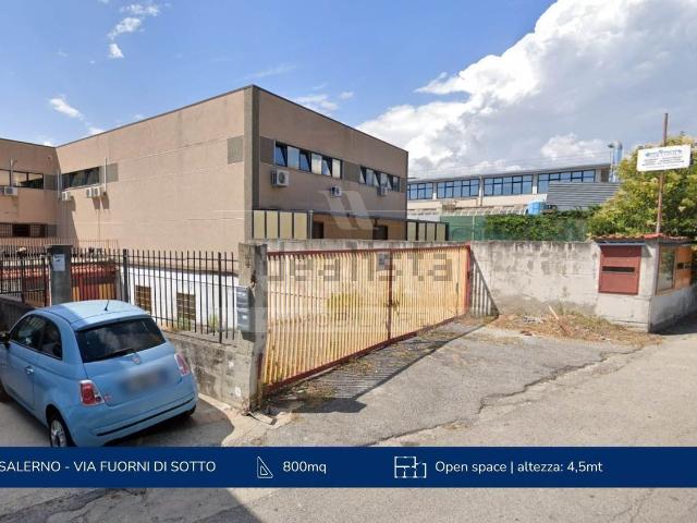 Capannone in affitto a Salerno, Campania