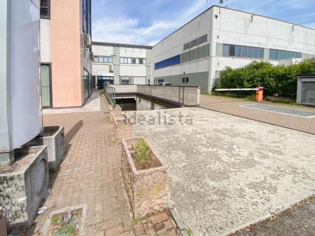 Capannone in affitto a Zivido, San Giuliano Milanese