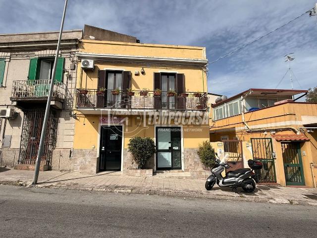 Locale Commerciale in affitto a III Circoscrizione, Messina