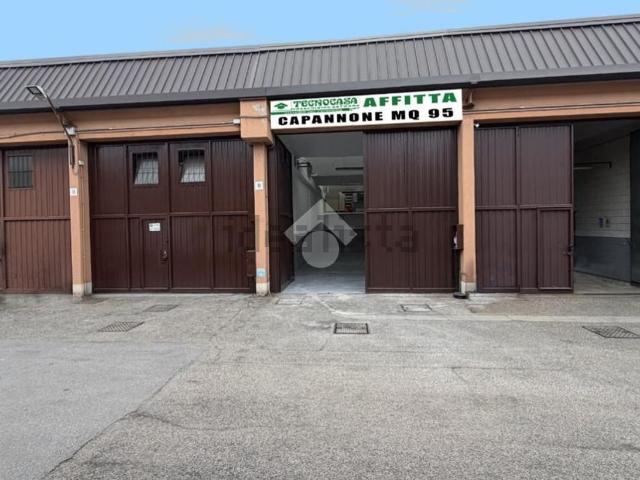 Capannone in affitto a Zona Omogenea Milano Nord, Cusano Milanino